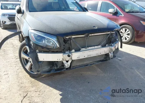 2017 Mercedes-Benz Glc 300 из США, поврежденный, VIN WDC0G4JB2HF141187